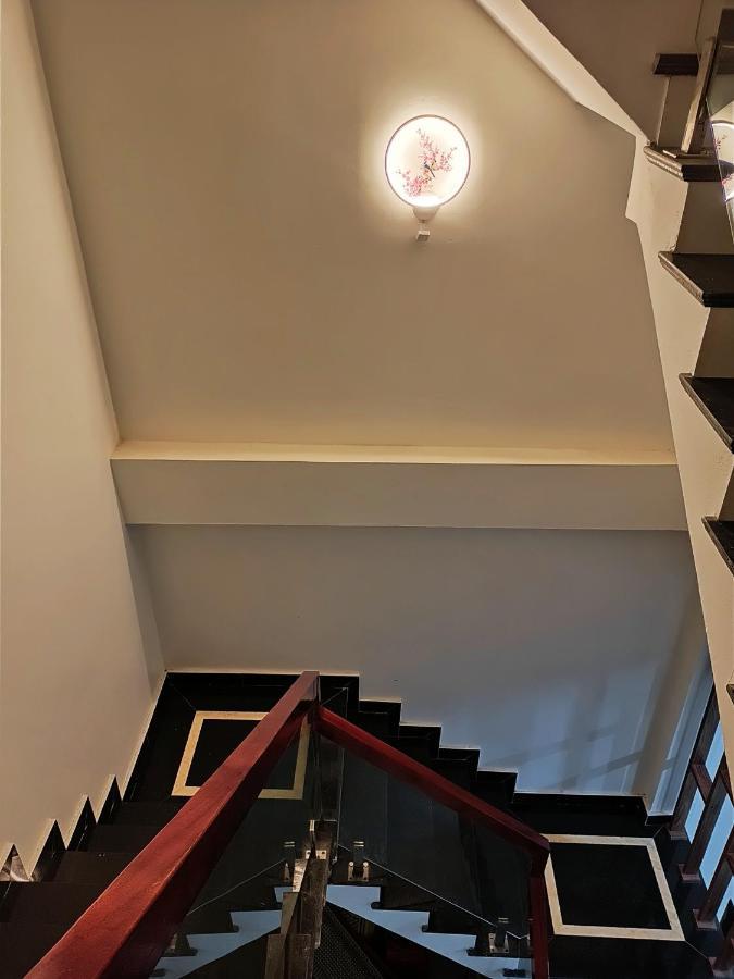 Nha Nghi Quang Trung Apartment Dong Van  Exterior photo